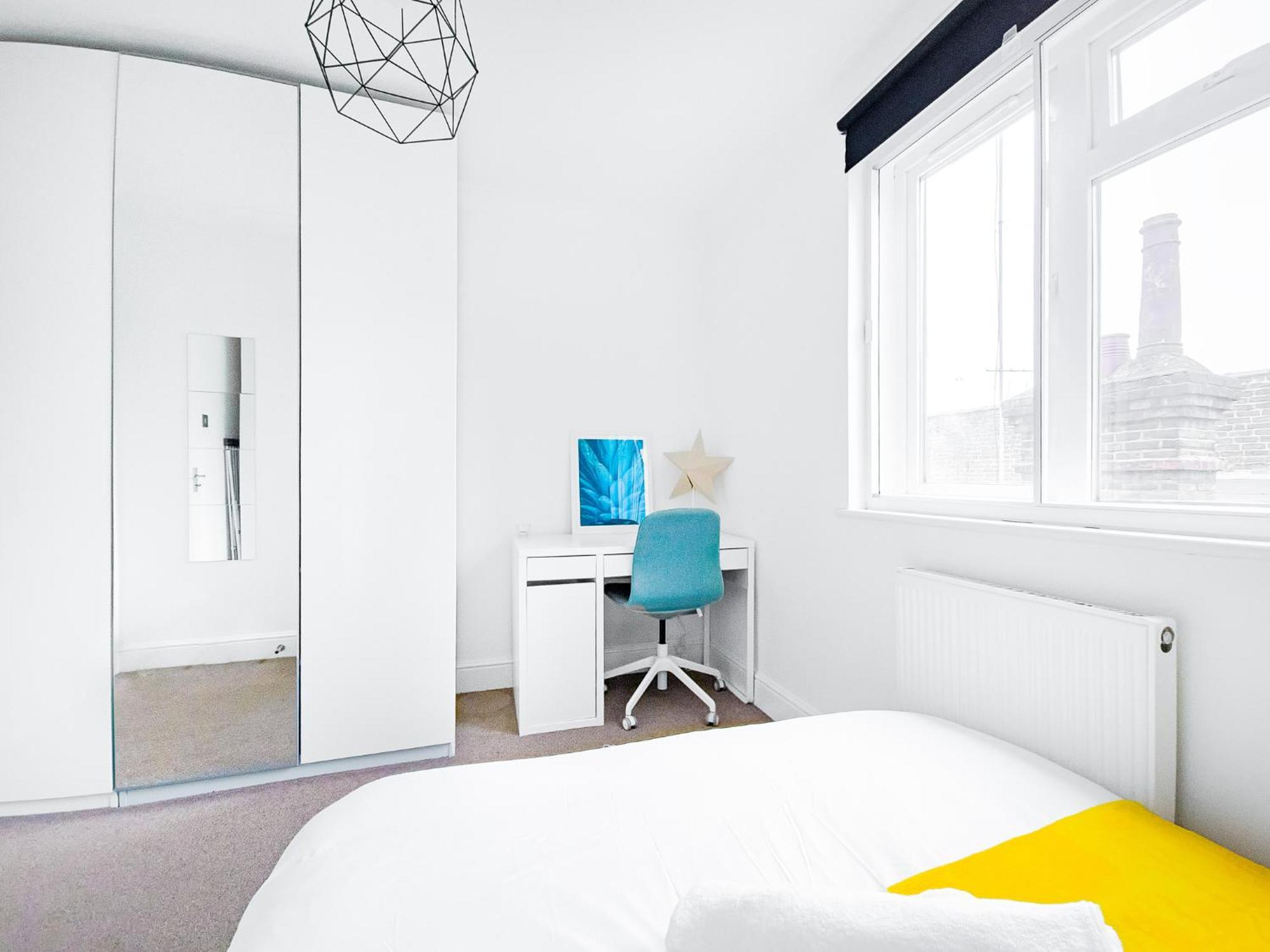 Charming London Home, Opp Arnos Grove Underground Station, Parking New Southgate Exterior foto